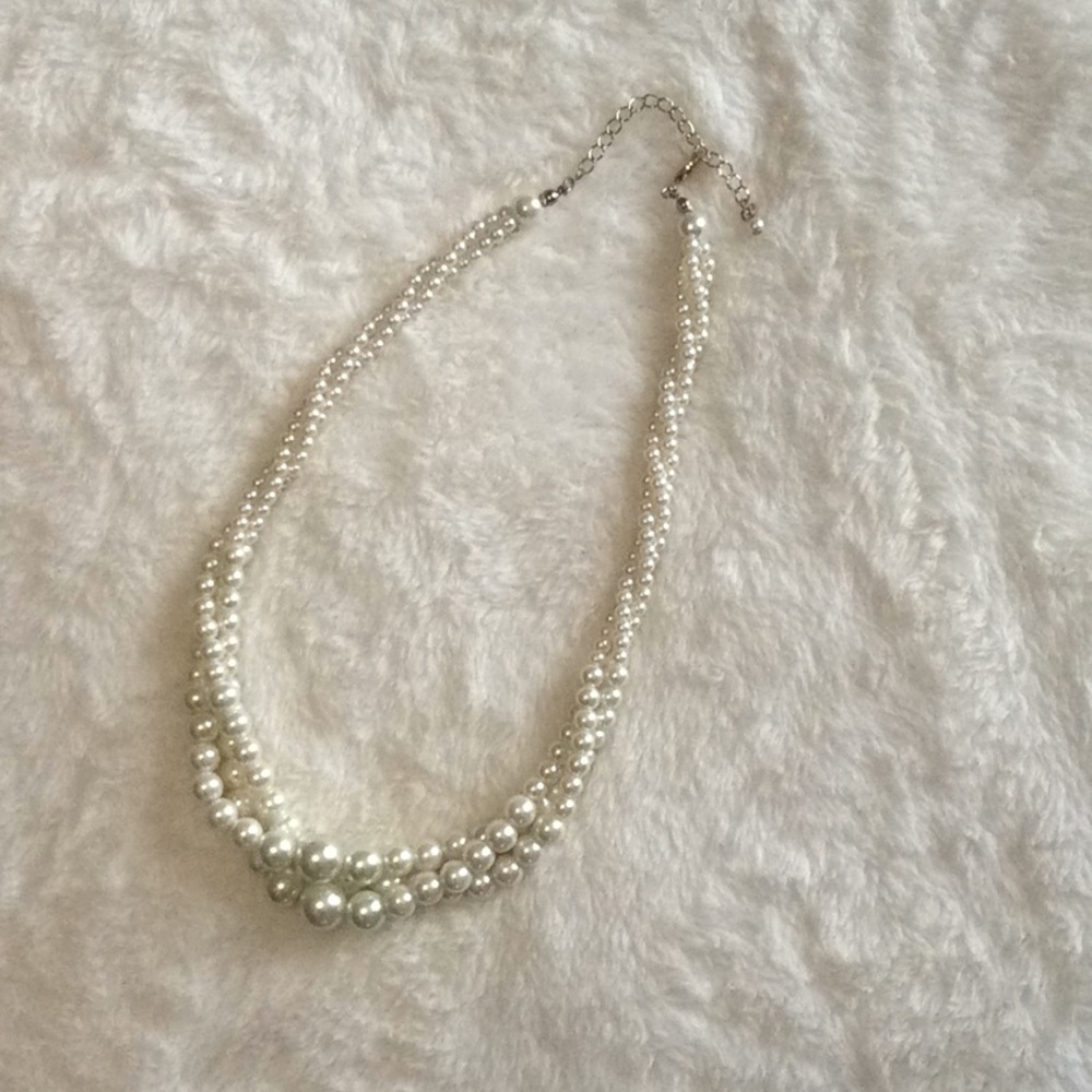 Twisted Multiple Strand Faux Pearl Torsade Necklace
